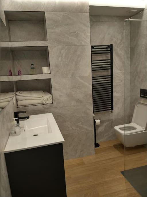 سلامنكا Carmelitas Home المظهر الخارجي الصورة